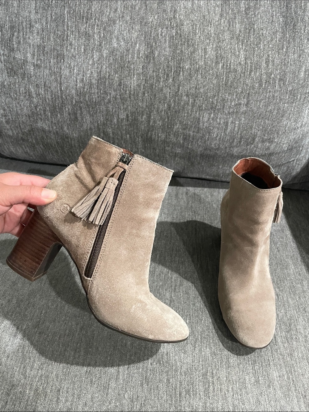 Born Bootie Tassel Taupe Suede Leather Boots Size 8.5 - Picture 2 of 14